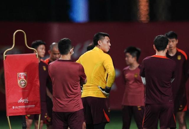 kaiyun-国足两天三会重整士气 王大雷以多年经验鼓舞全队